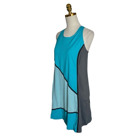 Title Nine Diamalete Colorblock Sleeveless Golf Tennis Athletic Stretch Dress M - Picture 4 of 7